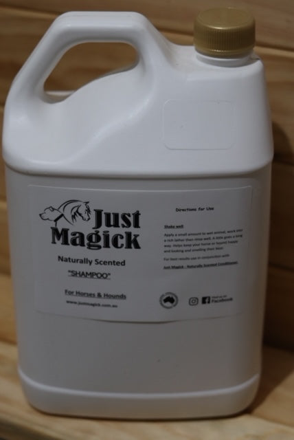 JUST MAGICK COCONUT SHAMPOO FOR HORSES AND DOGS 5LT